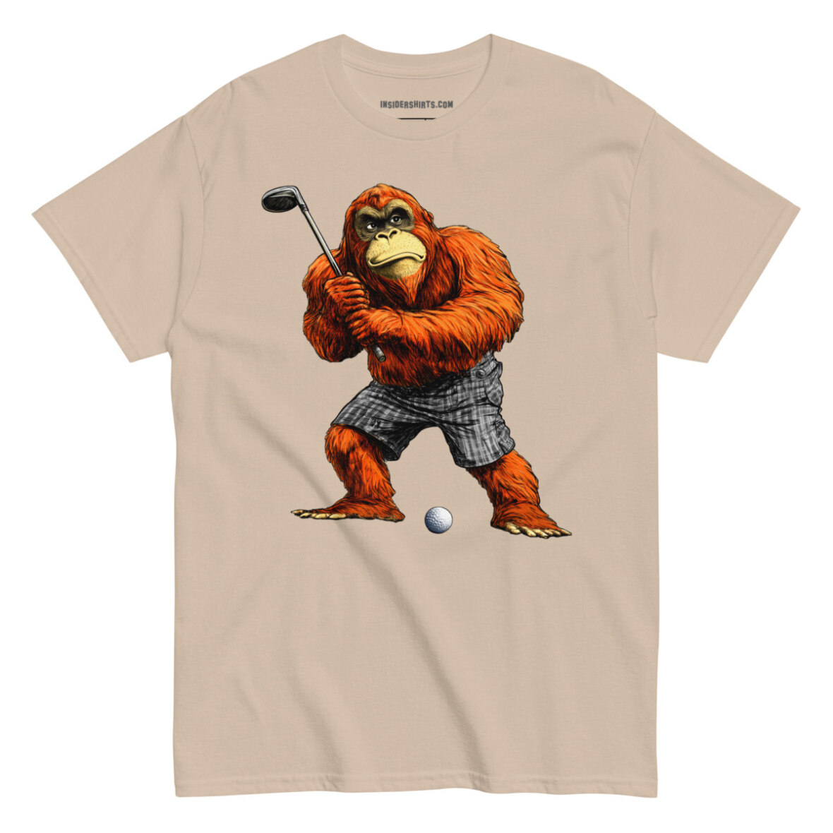 Golfender Orang Utan Maenner T Shirt Sand